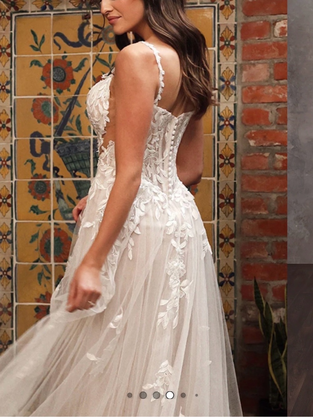 Ivory Lace Appliqué Wedding Dress with Sheer Tulle Skirt
